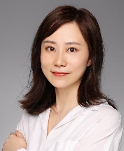 “薇”光照亮，一“陸”同行——記外國語學院陸薇薇老師